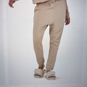 Tkees core joggers size 1, latte